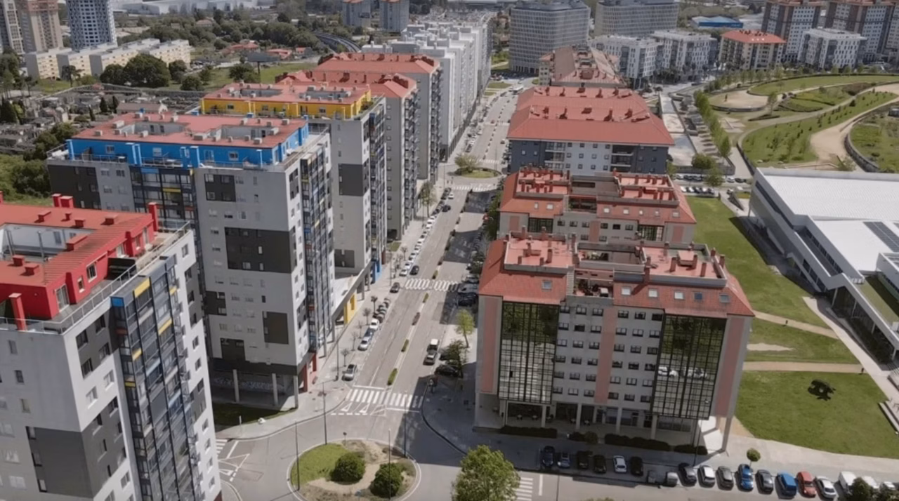 Illustration pour Quartiers, mobilité et tendances architecturales à Brest : impacts sur la valeur des appartements